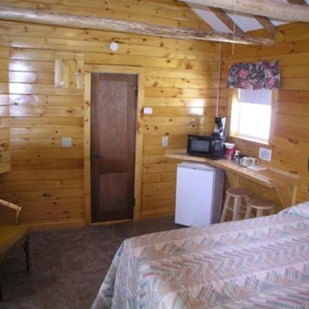 Schroon Lake Maple Leaf Motel מראה חיצוני תמונה